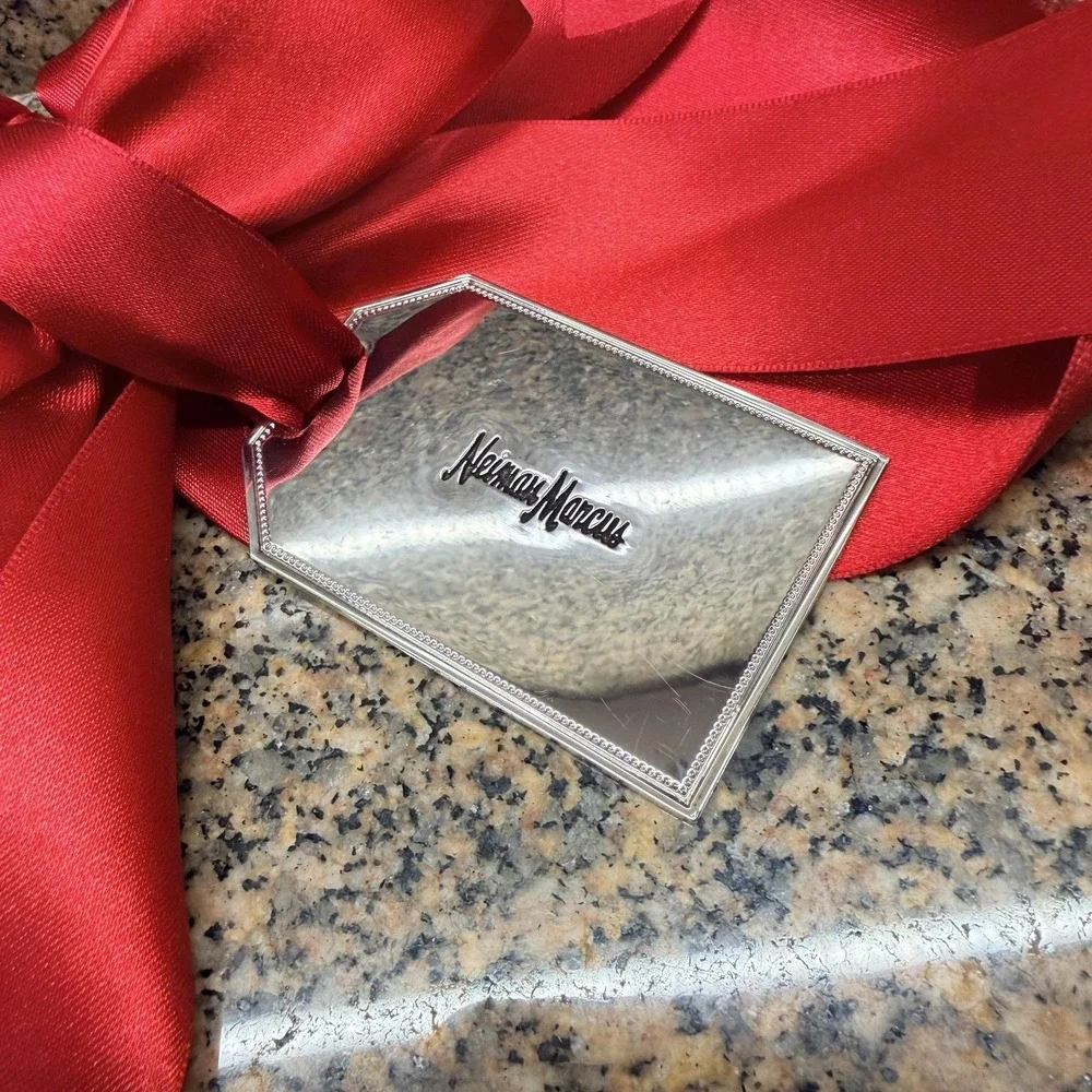 Neiman Marcus Red Satin Bow Bauble Medium Silver Tone Tag Christmas Gift Wrap